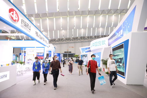 佛山科創盛宴 全國發明展2300余項成果匯聚，教育科技引領未來